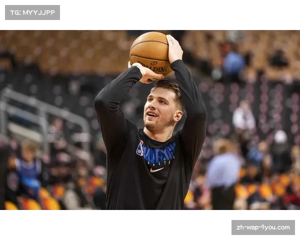 东契奇进攻如龙卷风般席卷赛场但防守端仍需提升对抗硬度